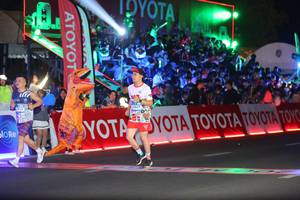 BIB: 3527
                            <button type="button" onclick="openModal(23187389)" class="btn btn-primary btn-sm float-right btn-popup" data-toggle="modal" data-target=".modal-high-quality">
                        <i class="fas fa-shopping-cart"></i> Add to Cart
                    </button>
                                            <button type="button" onclick="isThisMe(23187389, true)" class="btn btn-success btn-sm float-right btn-popup btn-isme hidden" data-toggle="tooltip" data-placement="bottom" title="นี่คือรูปของคุณใช่ไหม คลิกที่นี่เพื่อเอาเข้าอัลบั้ม">
                        <i class="fas fa-plus"></i> Add to album
                    </button>
                    <button type="button" onclick="isThisMe(23187389, false)" class="btn btn-warning btn-sm float-right btn-popup btn-isnotme hidden">
                        <i class="fas fa-ban"></i> Remove from album
                    </button>